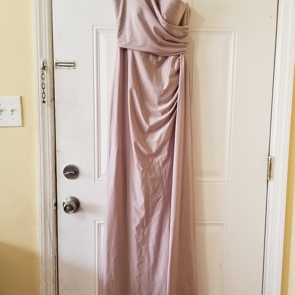 Portia and Scarlett Women’s Gown Sz 4 - Picture 14 of 16